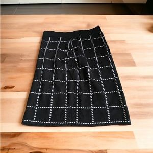 black and white pencil skirt!